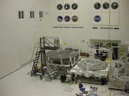 Here is the giant cleanroom, the size of a high school gymnasium, where the MSL mission